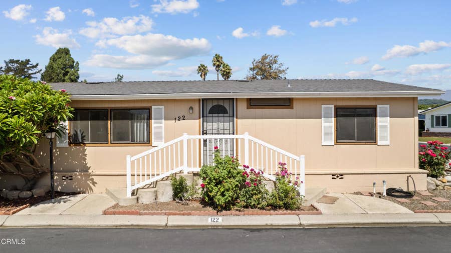 Property photo for 975 W Telegraph Road, #122, Santa Paula, CA