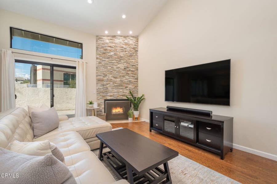 Property photo for 2029 Shoemaker Lane, Thousand Oaks, CA