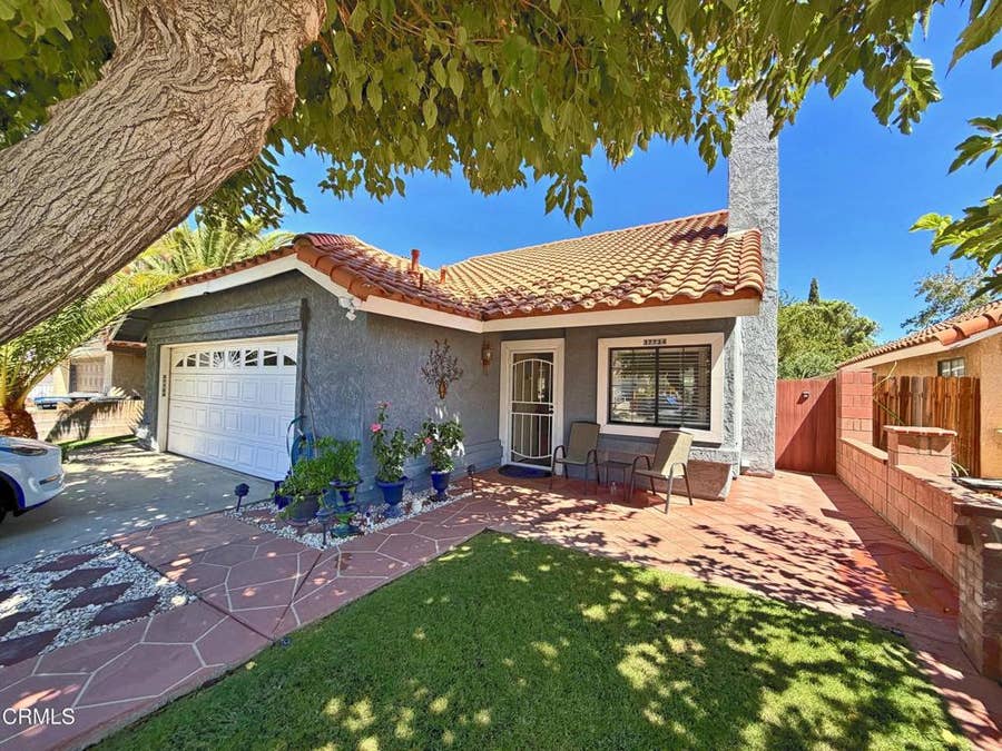 Property photo for 37724 Barrinson Street, Palmdale, CA