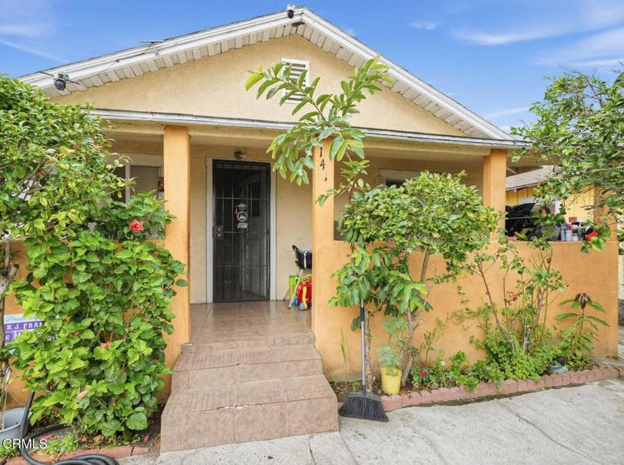 Property photo for 141 S Hayes Avenue, Oxnard, CA