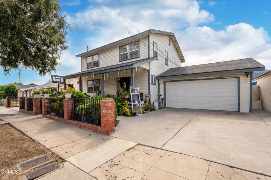 Property photo for 1006 E Ventura Street, Santa Paula, CA