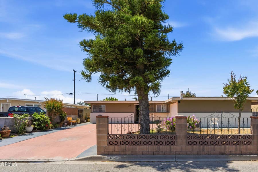 Property photo for 362 Salem Avenue, Oxnard, CA