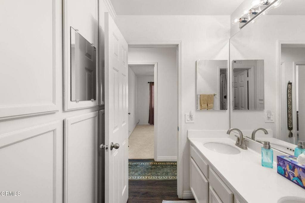 2661 Waverly Avenue, Camarillo, CA 93010 Bathroom 2.2
