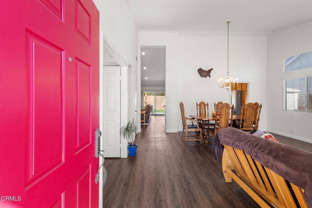 2661 Waverly Avenue, Camarillo, CA 93010 Entrance 1