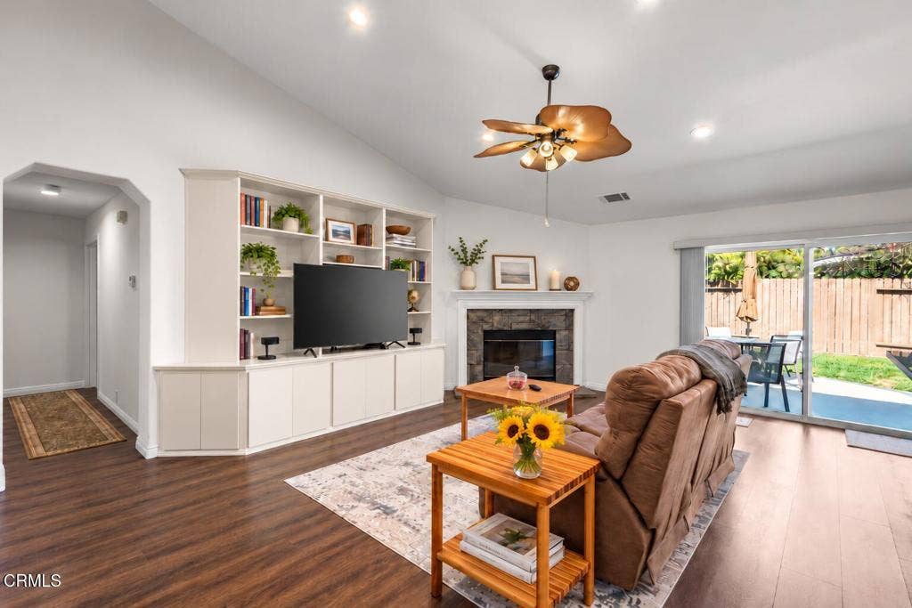 2661 Waverly Avenue, Camarillo, CA 93010 Great Room 3,AI decorated