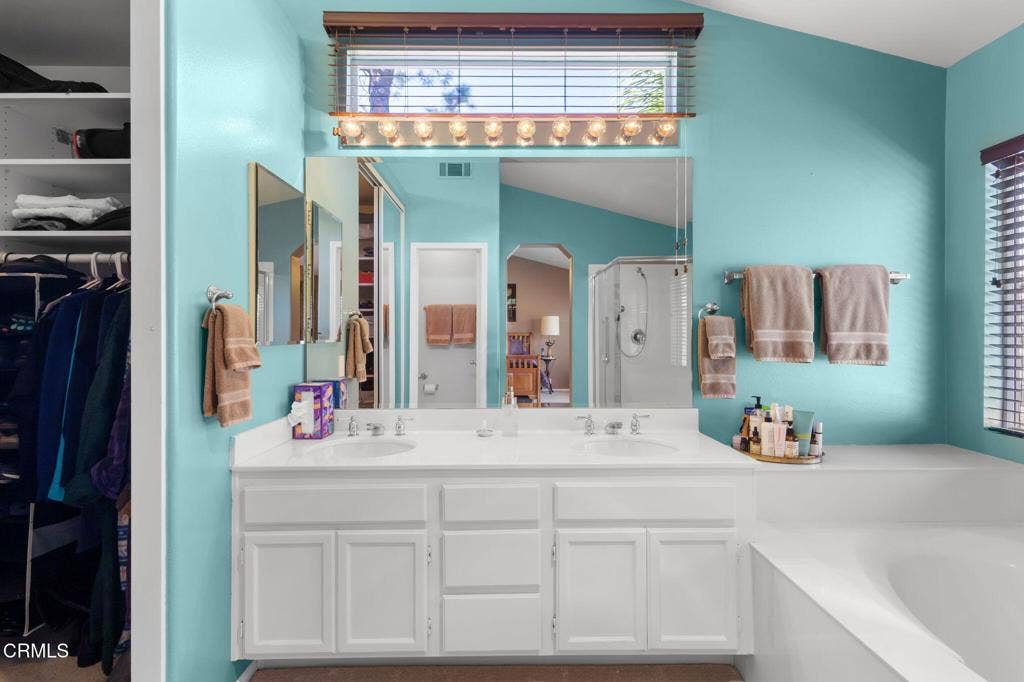 2661 Waverly Avenue, Camarillo, CA 93010 Bathroom Main 2