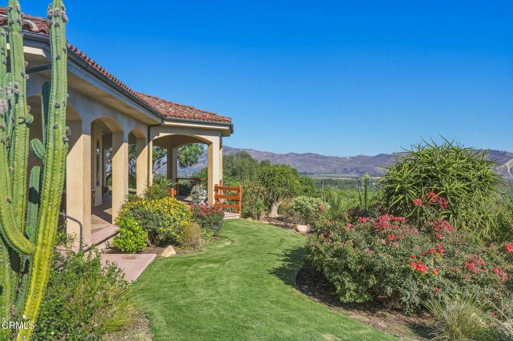 747 Barr Highland Lane, Santa Paula, CA 93060 140-web-or-mls-747_Barr_Highland_Ln_Sant