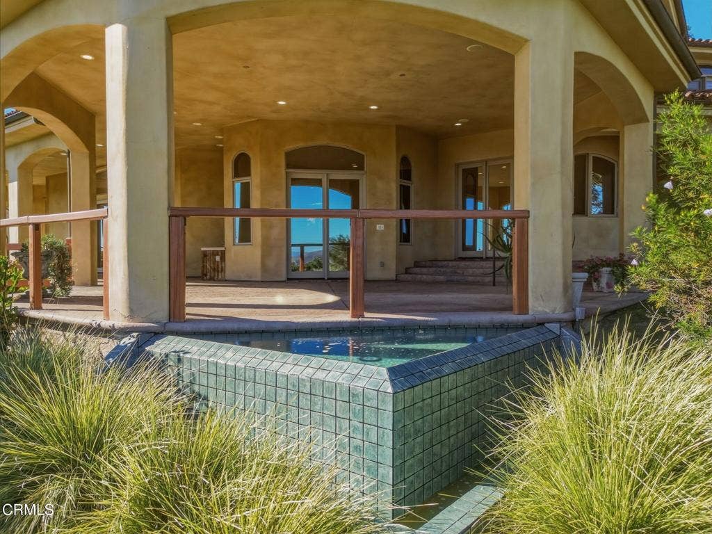 747 Barr Highland Lane, Santa Paula, CA 93060 138-web-or-mls-3