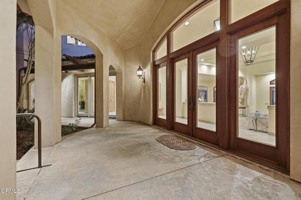 747 Barr Highland Lane, Santa Paula, CA 93060 13-web-or-mls-IMG_0166