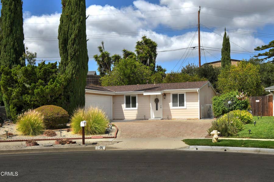 Property photo for 754 Tudor Circle, Thousand Oaks, CA