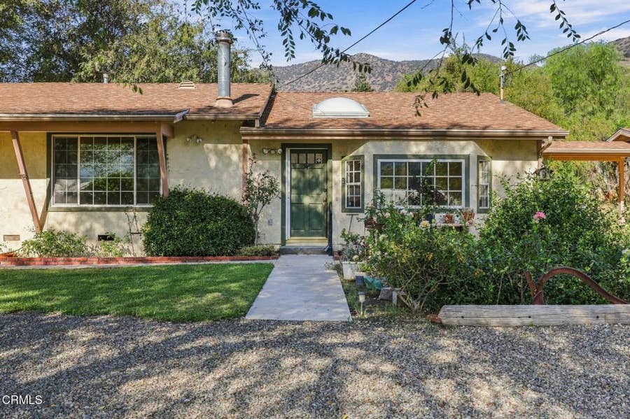 Property photo for 2713 Grand Avenue, Fillmore, CA
