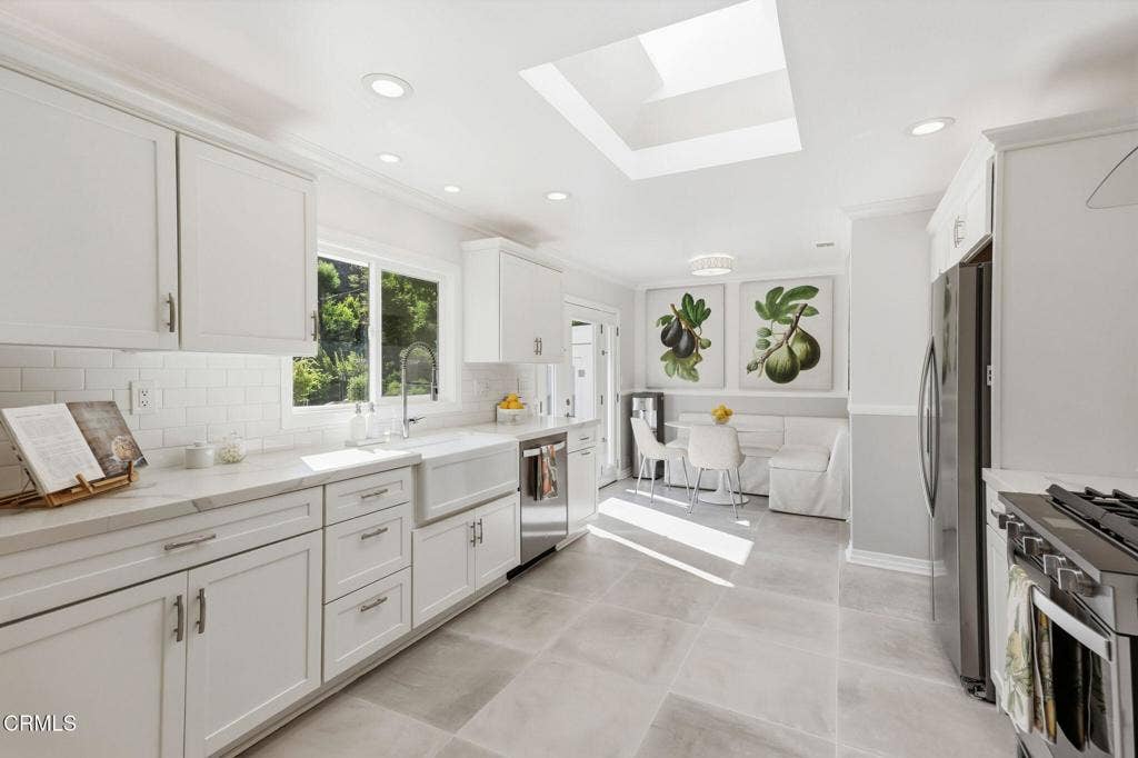 26-web-or-mls-170_Hillhaven_Ct_Ventura_C