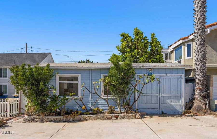 Property photo for 133 Eagle Rock Avenue, Oxnard, CA