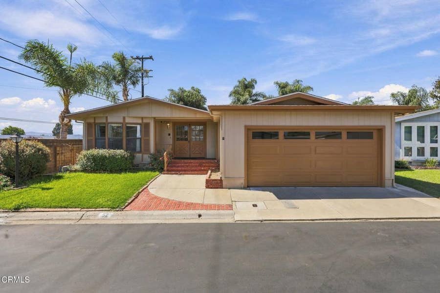 Property photo for 975 W Telegraph Road, #52, Santa Paula, CA