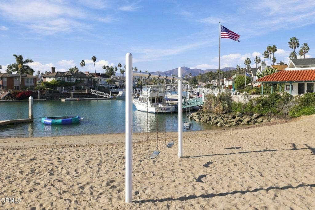 1274 Beachmont Street, Ventura, CA 93001 67-web-or-mls-UpmarketMedia-1274Bea-aer-