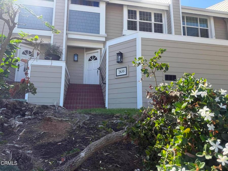 Property photo for 2835 Harbor Boulevard, Oxnard, CA