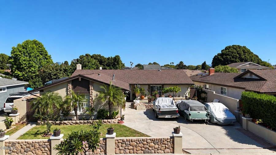 Property photo for 2040 Rhonda Street, Oxnard, CA