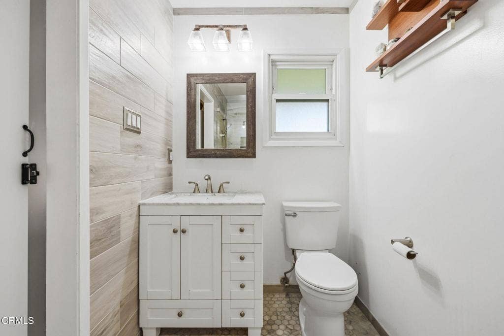 23-web-or-mls-023 - 3899 Maple St