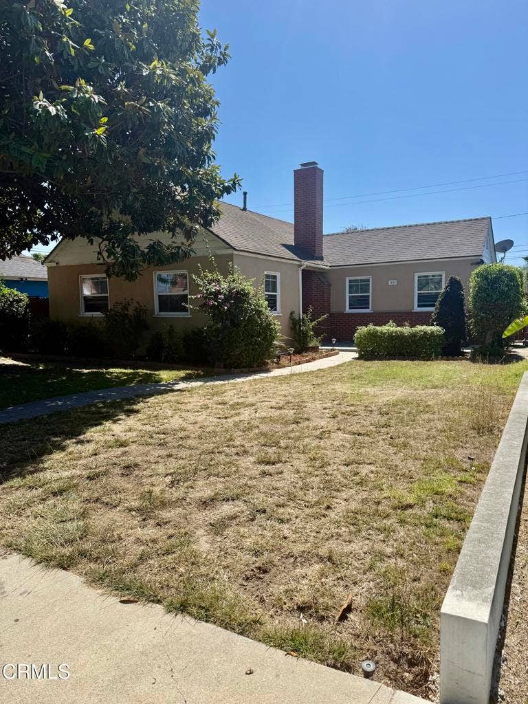 Property photo for 1428 W Beverly Drive, Oxnard, CA