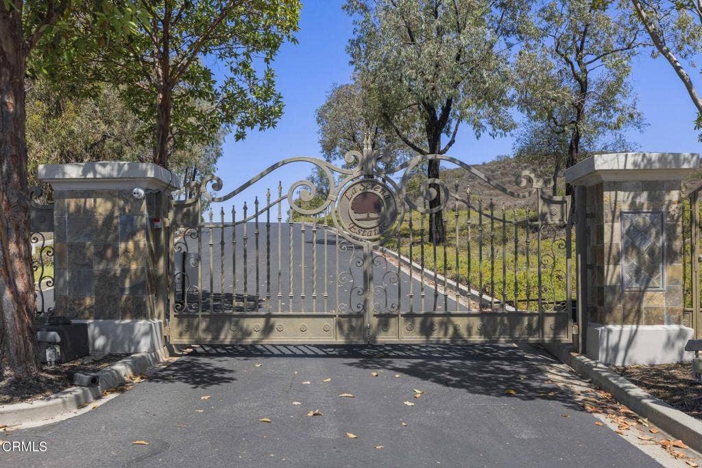 Community Gate