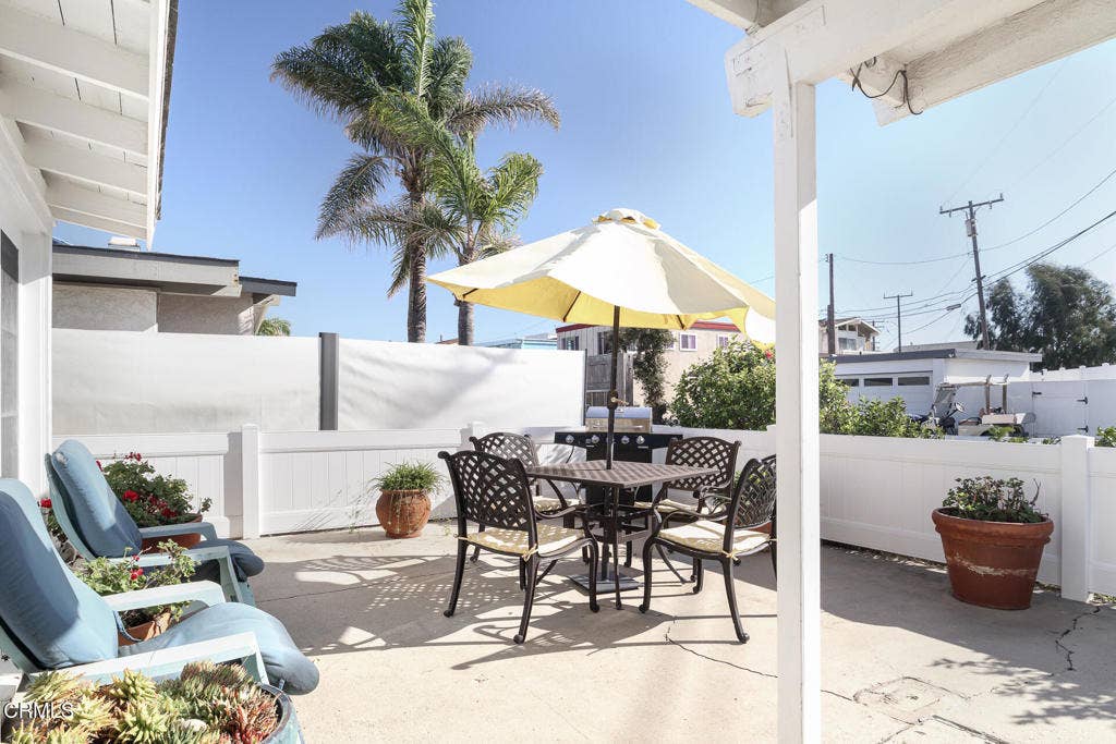 207 Rossmore Drive, Oxnard, CA 93035 207 Rossmore 2026-17