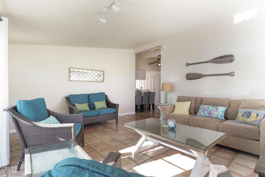207 Rossmore Drive, Oxnard, CA 93035 207 Rossmore 2026-4