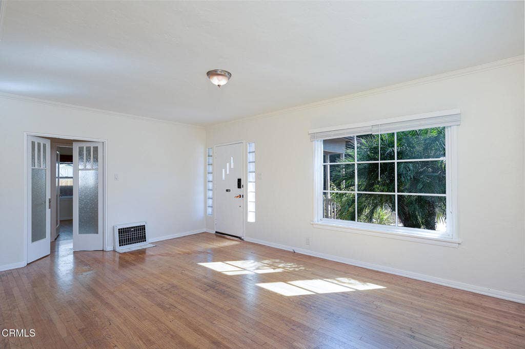 455 Jordan Avenue, Ventura, CA 93001 455 Jordan Ave-2