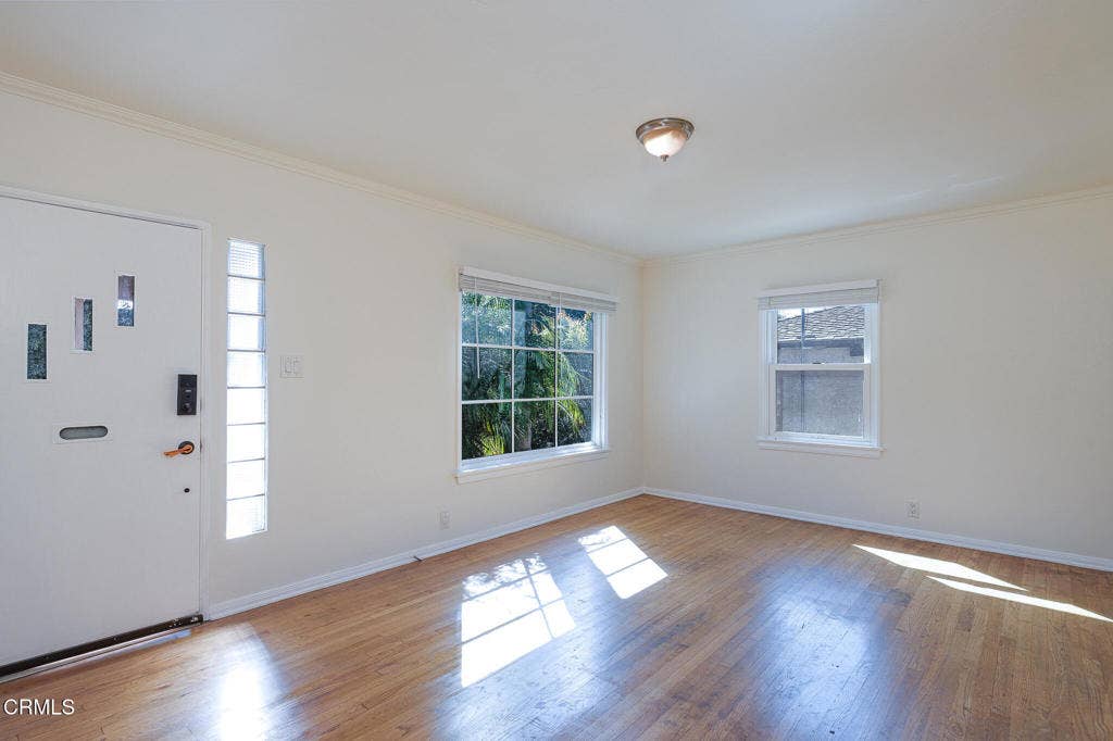 455 Jordan Avenue, Ventura, CA 93001 455 Jordan Ave-3