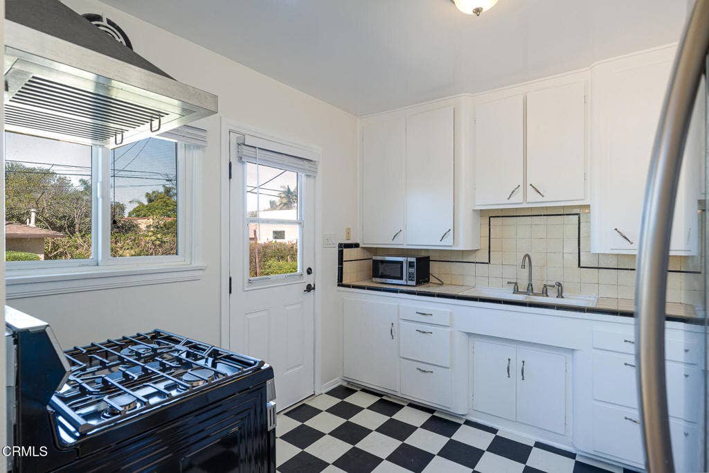 455 Jordan Avenue, Ventura, CA 93001 455 Jordan Ave-7