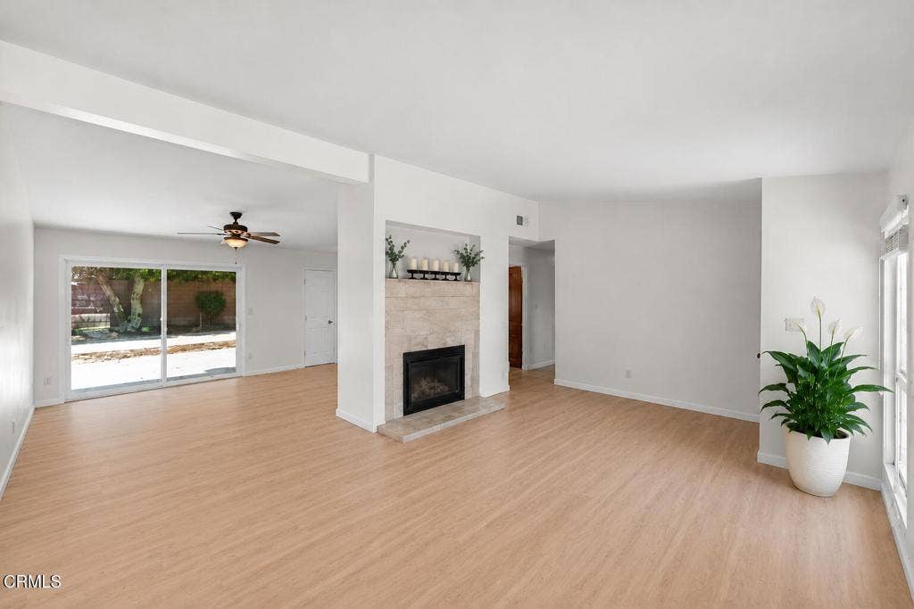 22901 Leadwell Street, West Hills, CA 91307 revfised living room photo oh well'