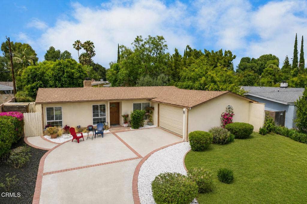 22901 Leadwell Street, West Hills, CA 91307 1-FRONT AERIAL3-AI shadow out