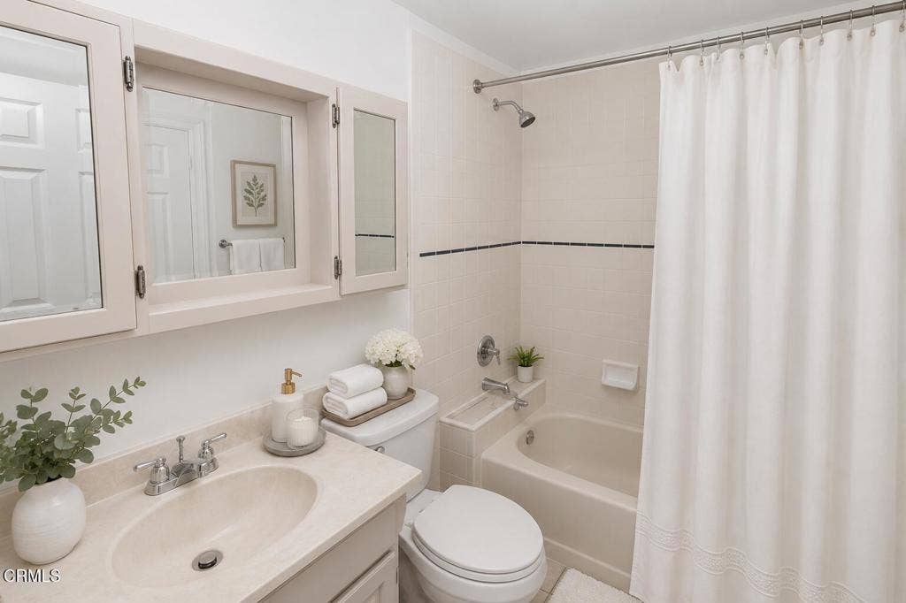 22901 Leadwell Street, West Hills, CA 91307 22901 Leadwell