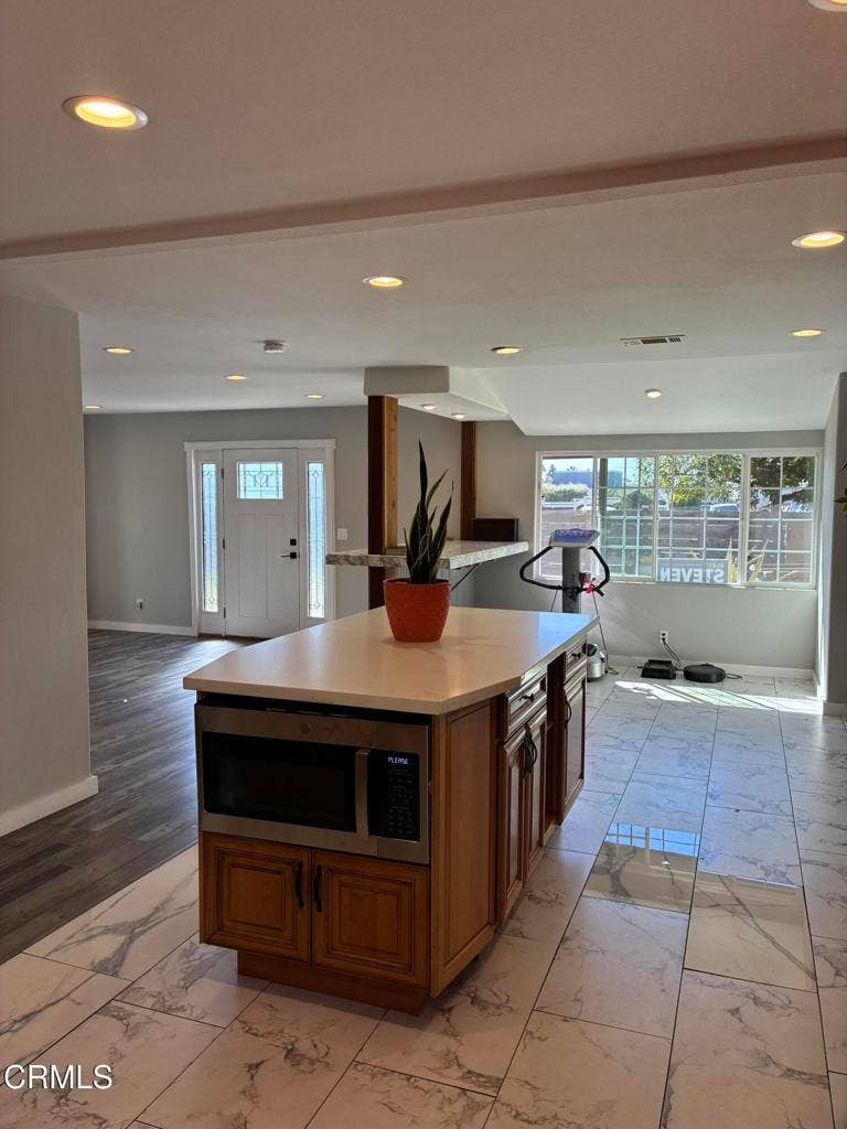 2810 Sherwin Avenue, #A, Ventura, CA 93003 IMG_7556