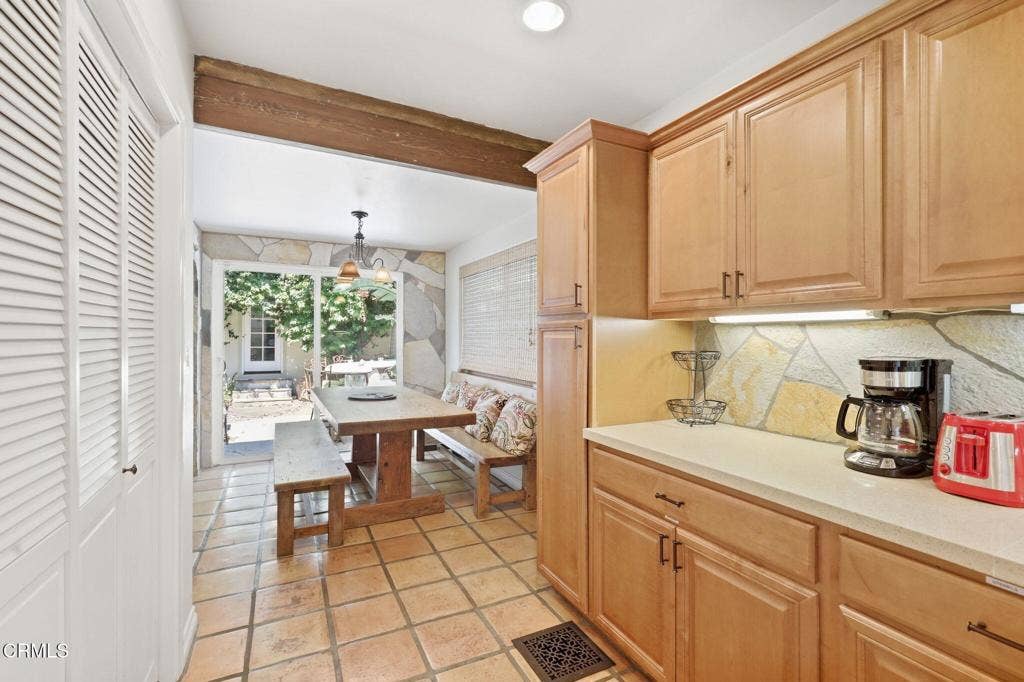 1497 E Main Street, Ventura, CA 93001 20-web-or-mls-IMG_9315(1)
