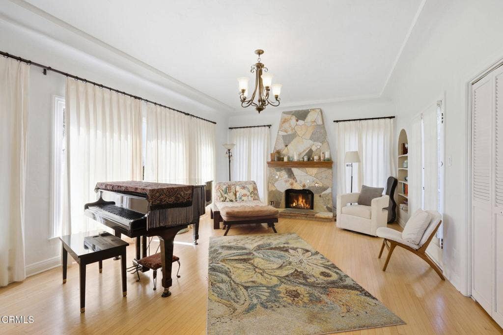 1497 E Main Street, Ventura, CA 93001 13-web-or-mls-img-9275-jpg