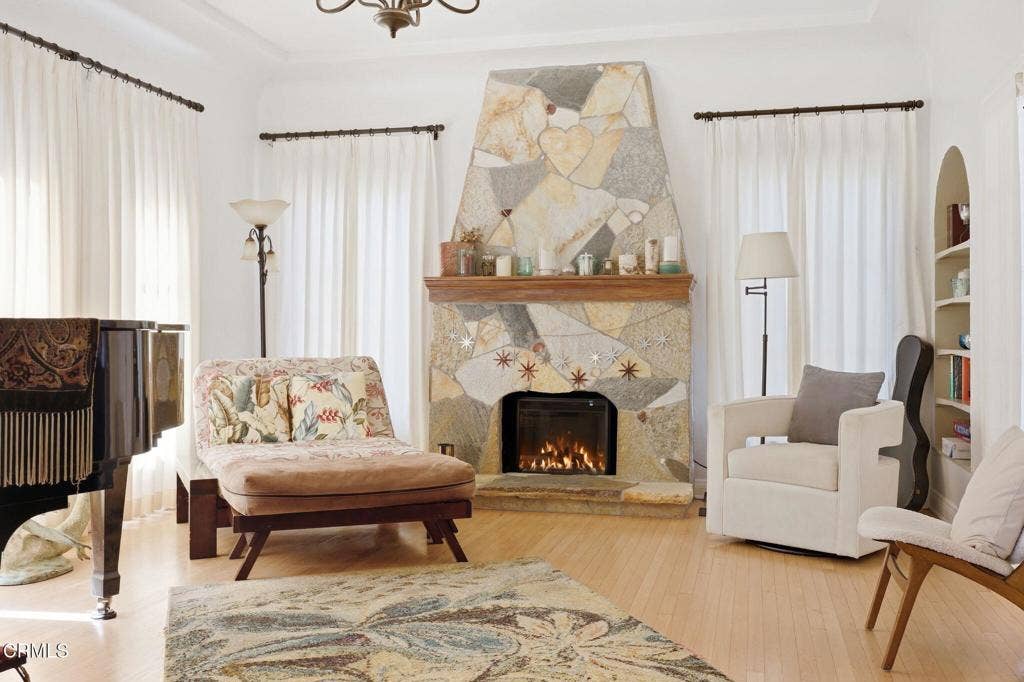 1497 E Main Street, Ventura, CA 93001 12-web-or-mls-img-9270-jpg