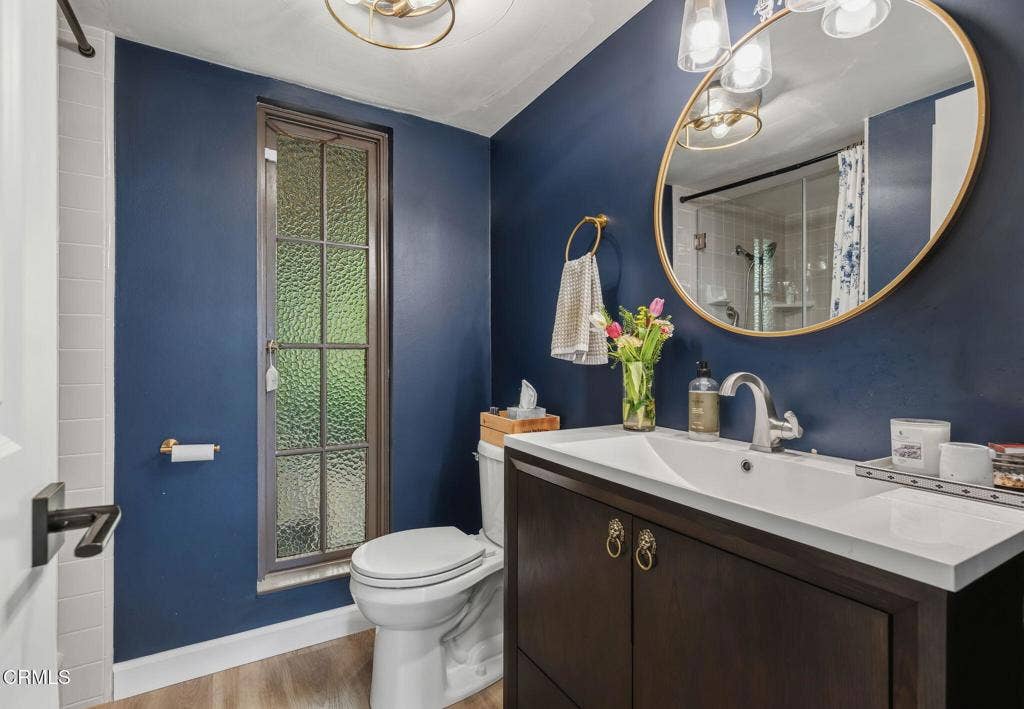 1504 Live Oak Lane, Santa Barbara, CA 93105 22-Downstairs Bathroom