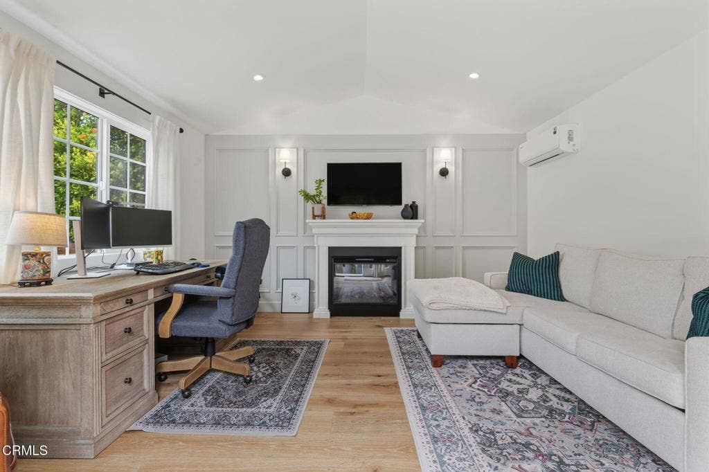 1504 Live Oak Lane, Santa Barbara, CA 93105 39-Studio Interior