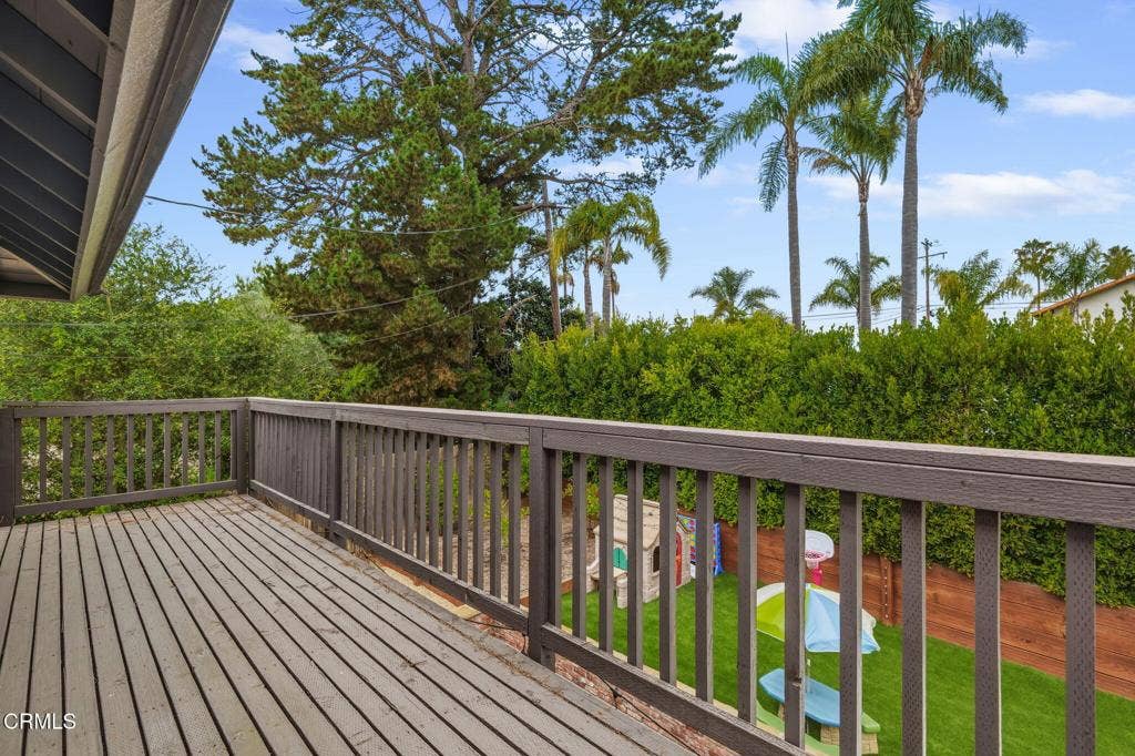 1504 Live Oak Lane, Santa Barbara, CA 93105 32-Balcony