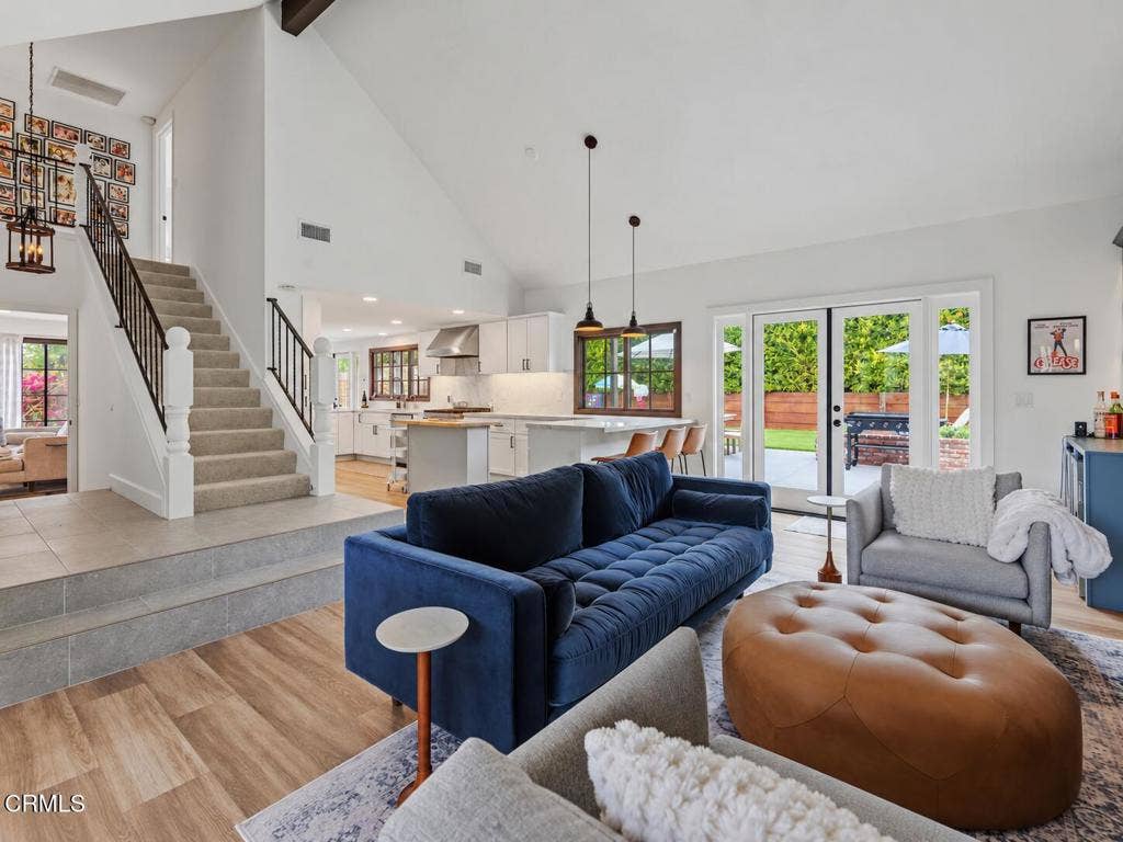 1504 Live Oak Lane, Santa Barbara, CA 93105 10- LR