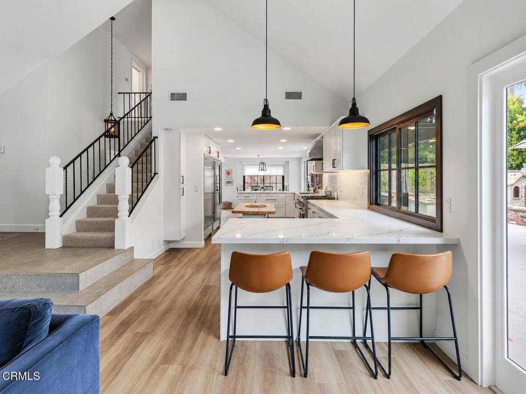 1504 Live Oak Lane, Santa Barbara, CA 93105 12- Kitchen