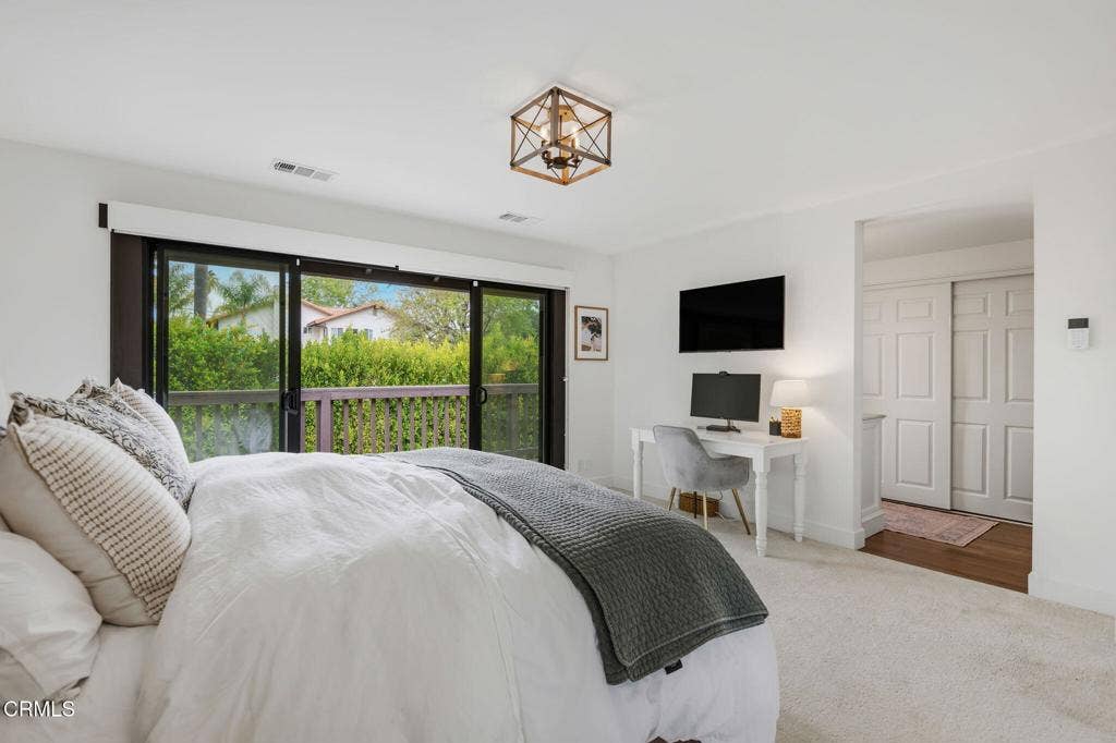 1504 Live Oak Lane, Santa Barbara, CA 93105 29-Primary Bedroom