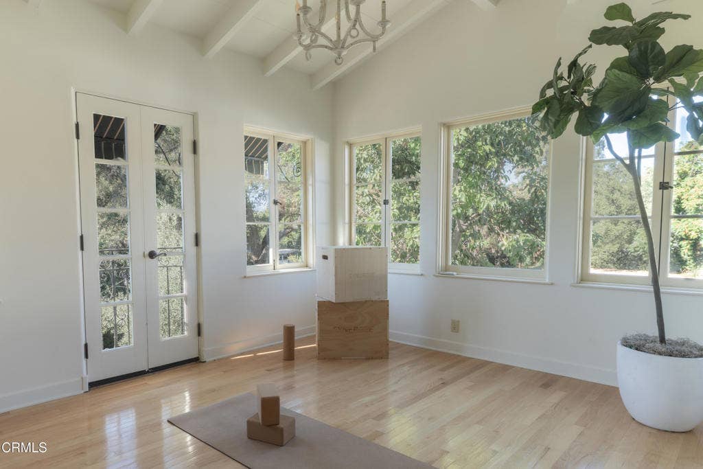 205 S Lomita Avenue, Ojai, CA 93023 AcaciaMansion-19