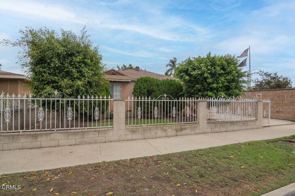 10942 Cedar Street, Stanton, CA 90680 DSC_7984-Edit.jpg-SMALL