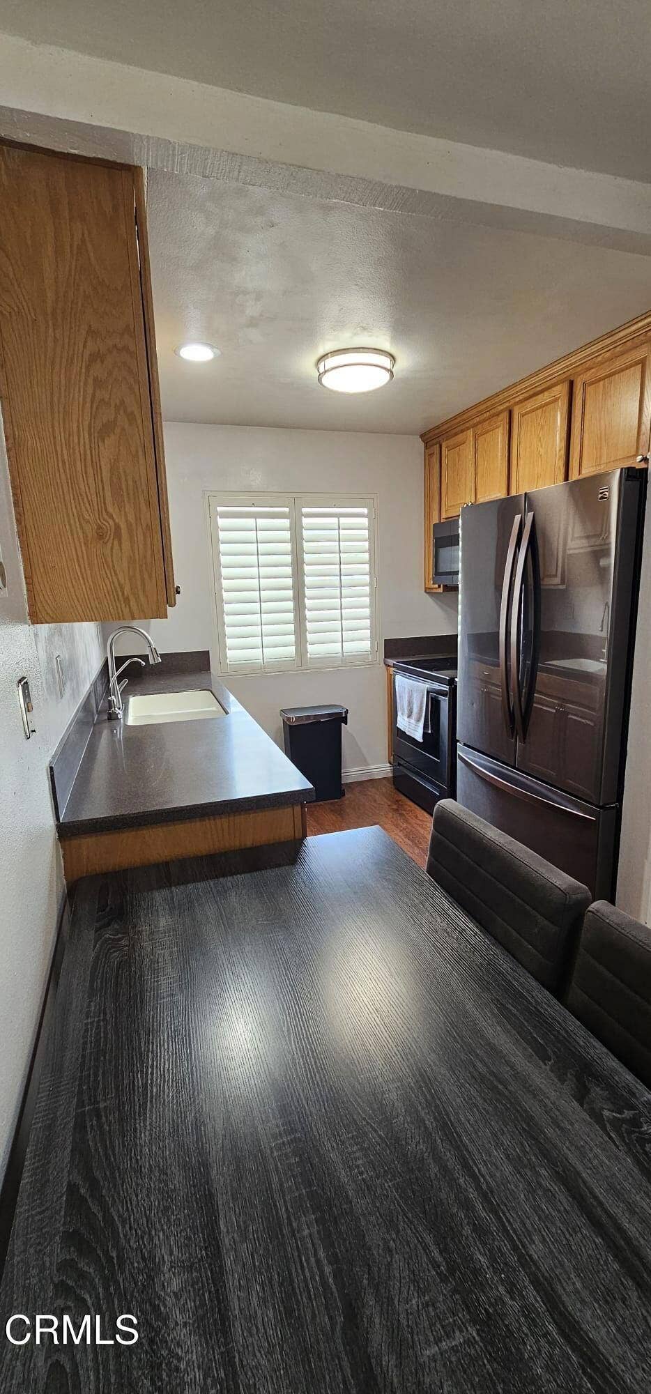 10 Bahia Circle, #10, Santa Paula, CA 93060 .