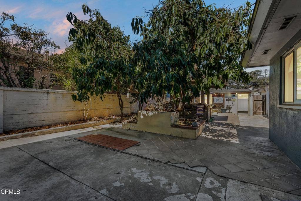 405 W Beverly Drive, Oxnard, CA 93030 32