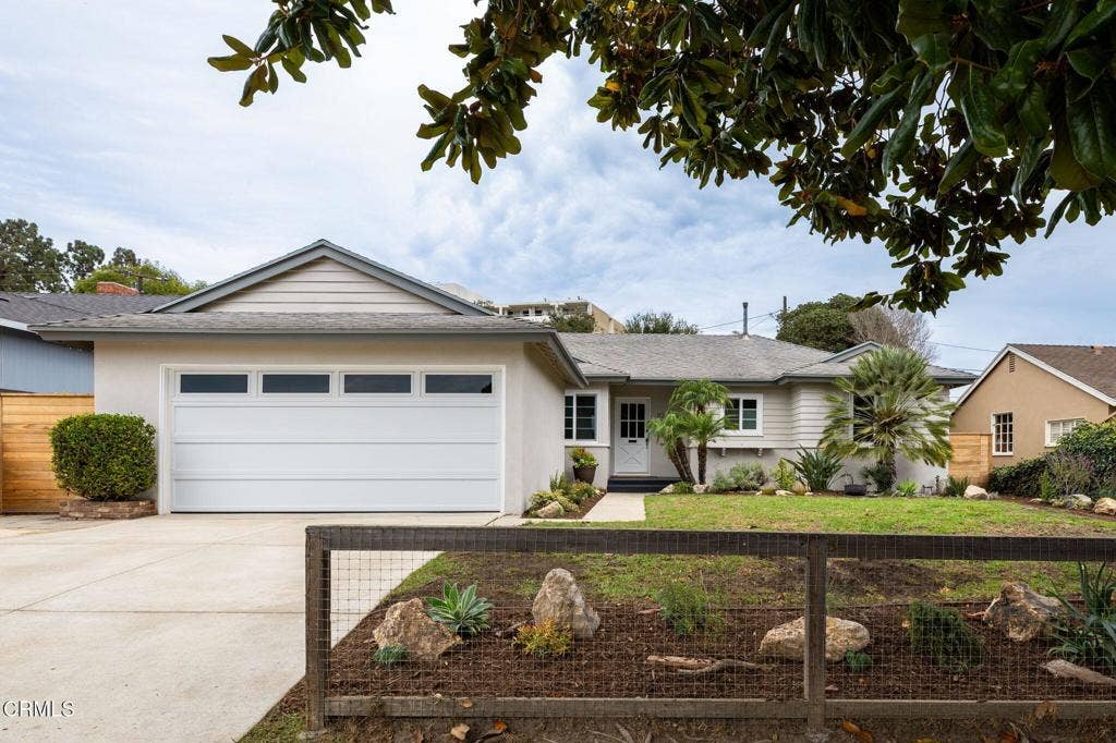 112 Estates Avenue, Ventura, CA 93003 3-web-or-mls-112 Estates - 300dpi-2