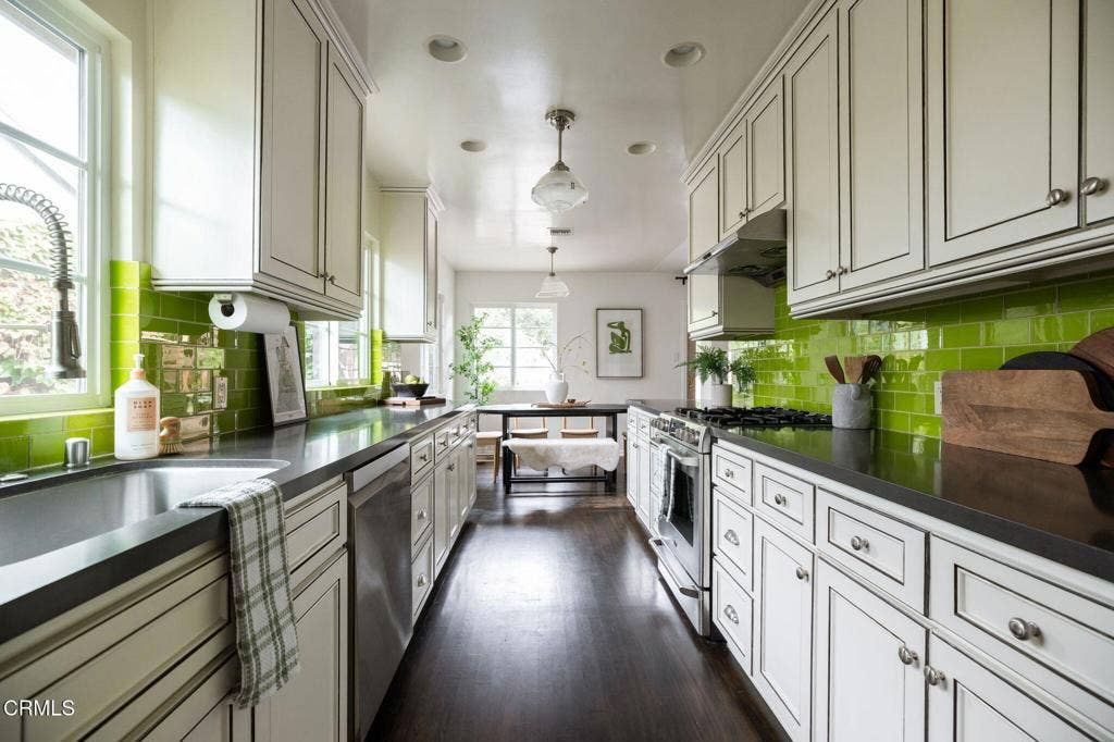 112 Estates Avenue, Ventura, CA 93003 60-web-or-mls-112 Estates - 300dpi-61