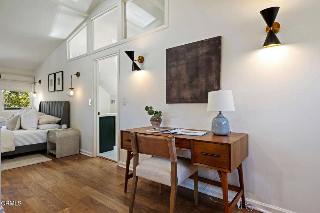 910 N Nopal Street, Santa Barbara, CA 93103 29-Upstairs Living Area