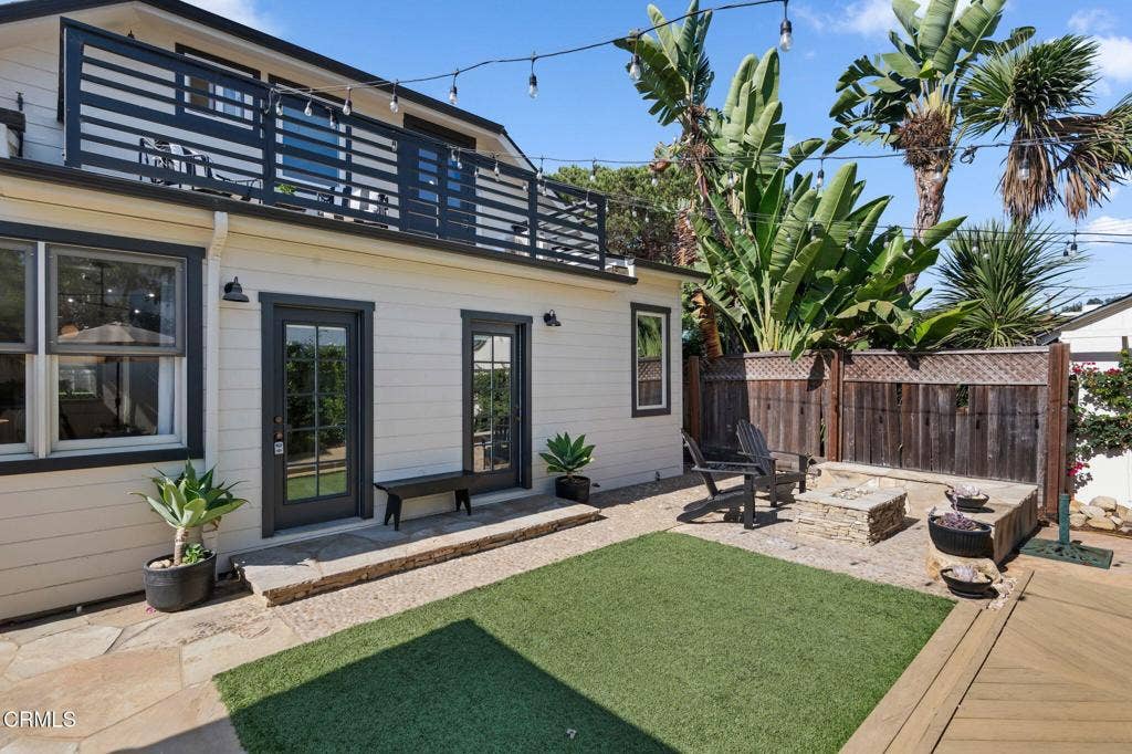 910 N Nopal Street, Santa Barbara, CA 93103 16-Back Yard